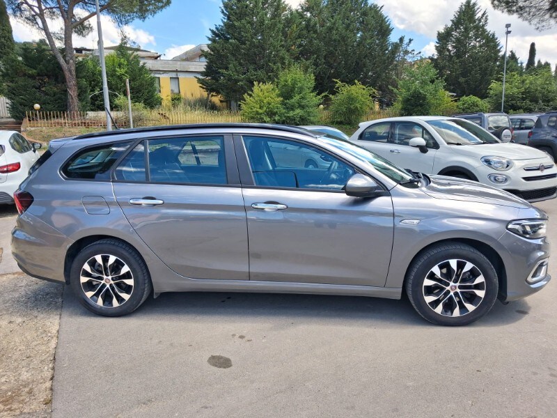 FIAT Tipo (2015-->) Tipo 1.3 Mjt S&S SW City Life