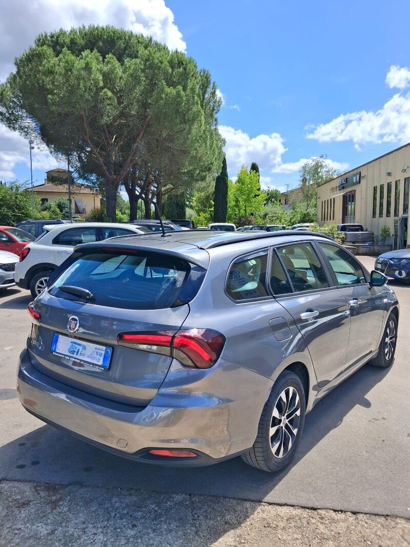 FIAT Tipo (2015-->) Tipo 1.3 Mjt S&S SW City Life