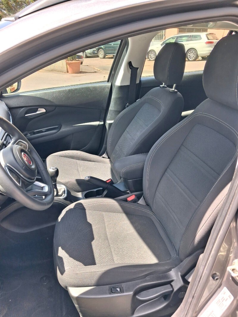 FIAT Tipo (2015-->) Tipo 1.3 Mjt S&S SW City Life
