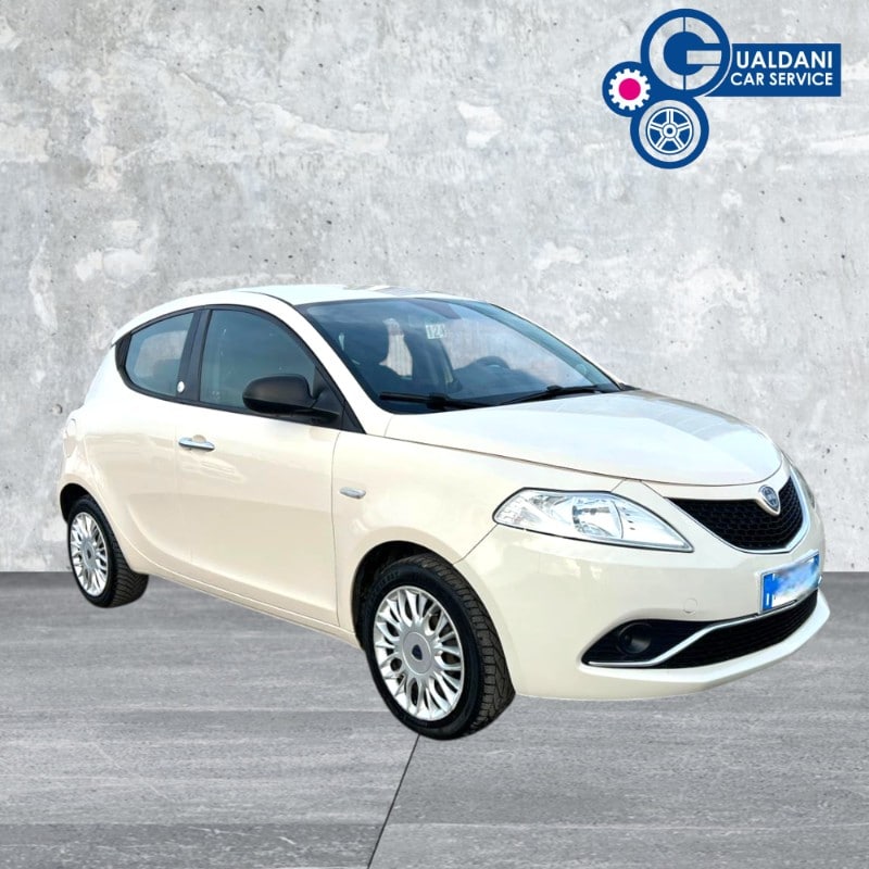 LANCIA Ypsilon 3ª serie Ypsilon 1.2 69 CV 5 porte GPL Ecochic Gold