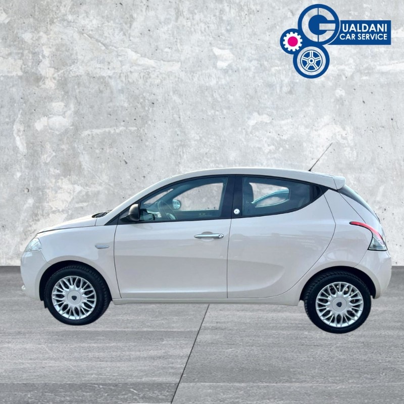 LANCIA Ypsilon 3ª serie Ypsilon 1.2 69 CV 5 porte GPL Ecochic Gold