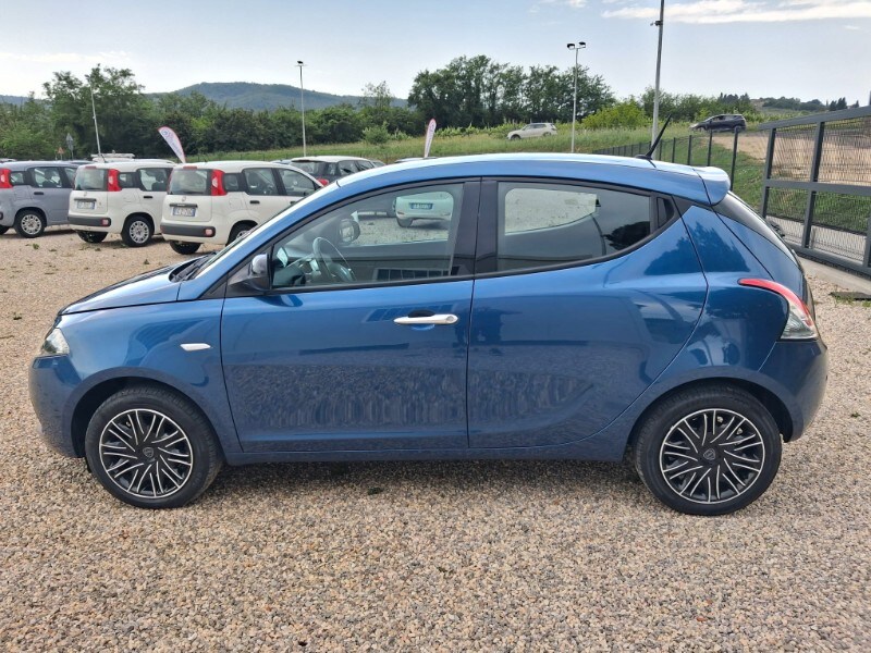 LANCIA Ypsilon 3ª serie Ypsilon 1.0 FireFly 5 porte S&S Hybrid Gold
