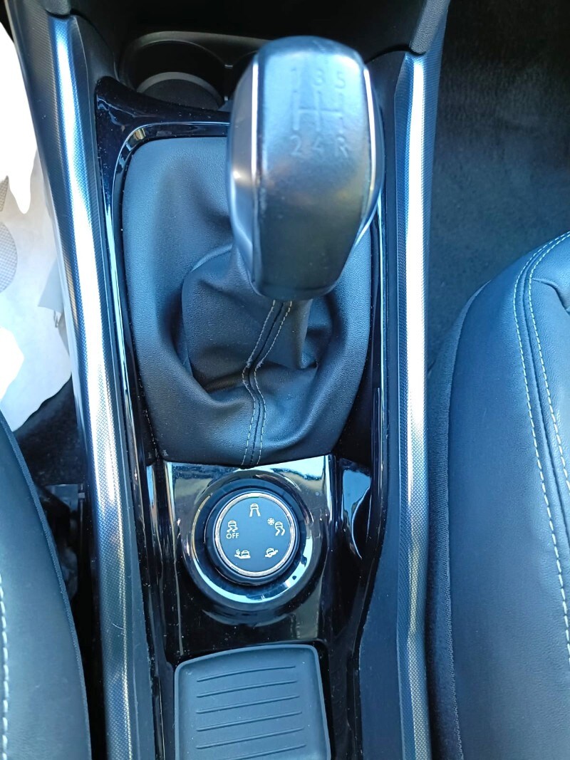 PEUGEOT 2008 1° serie 1.6 e-HDi 92 CV Stop&Start Allure