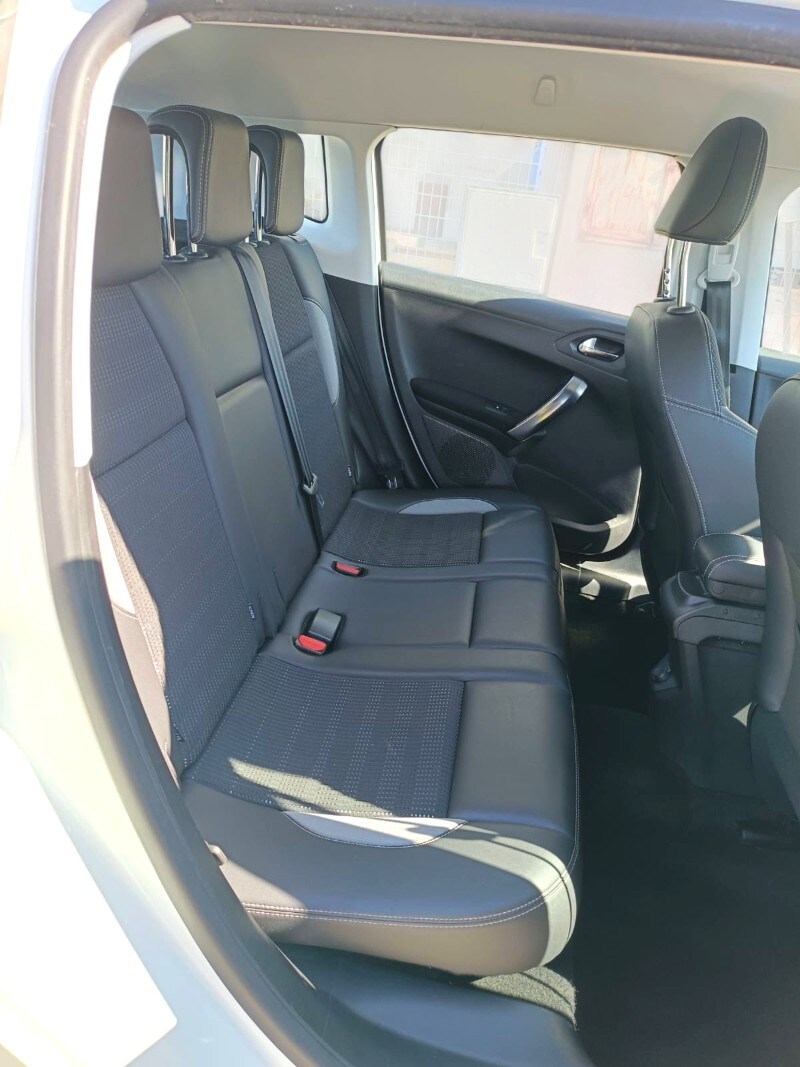 PEUGEOT 2008 1° serie 1.6 e-HDi 92 CV Stop&Start Allure