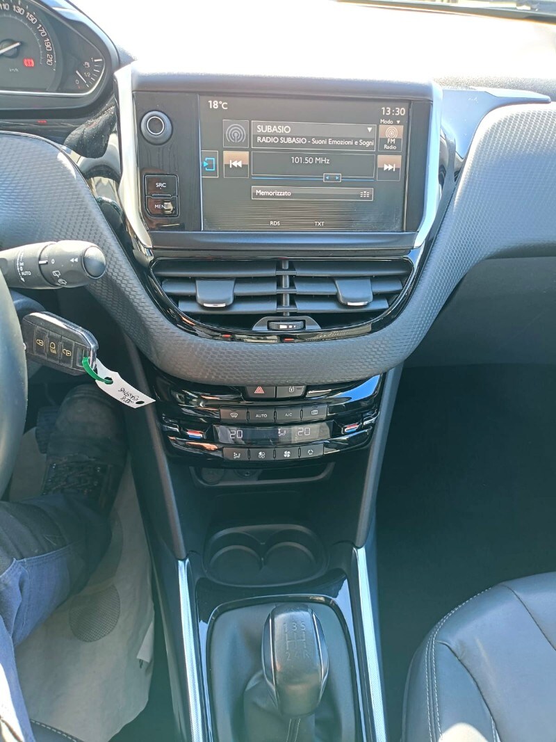 PEUGEOT 2008 1° serie 1.6 e-HDi 92 CV Stop&Start Allure